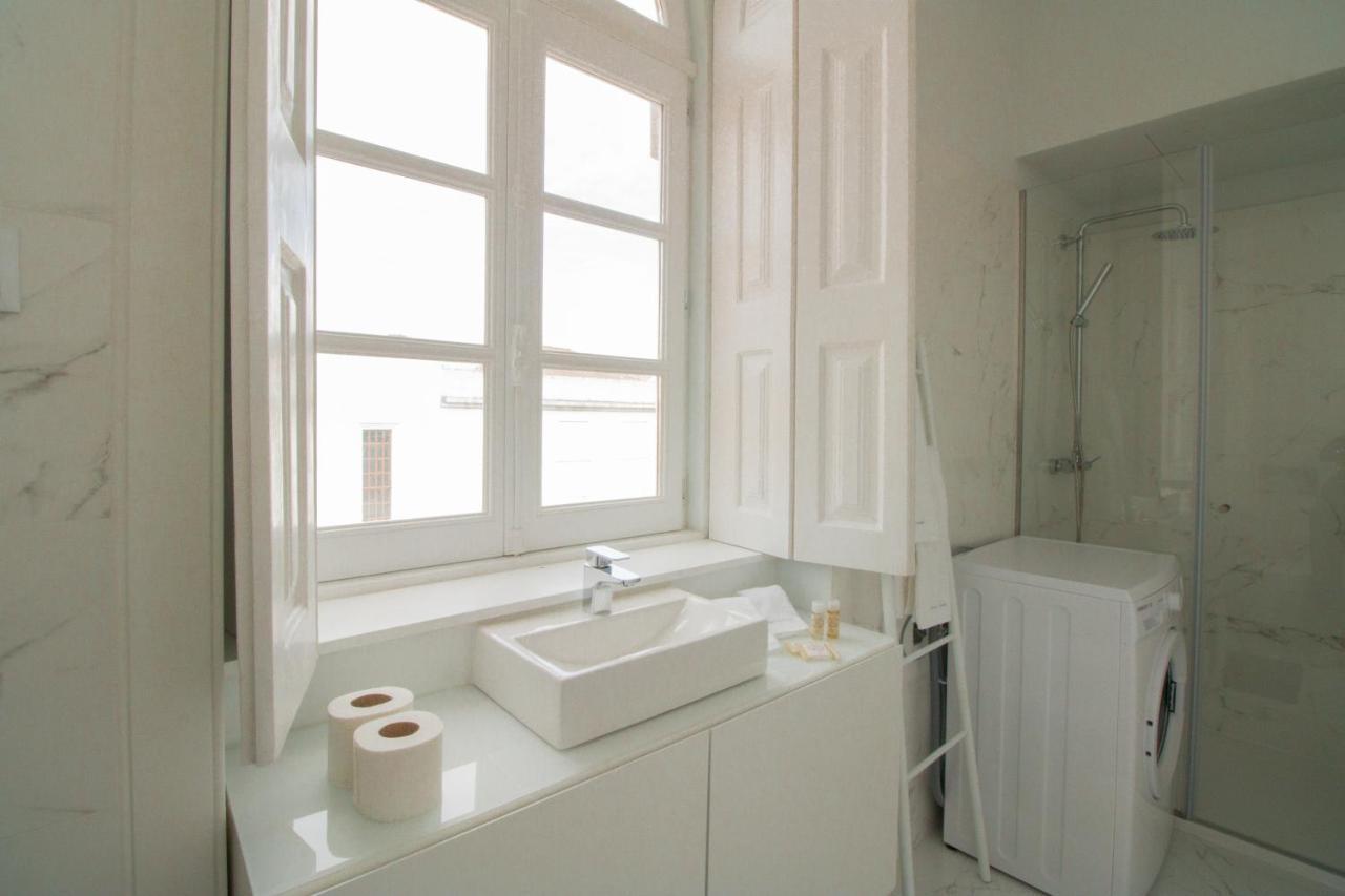 Passeio Da Avenida - Central Avenue Apartment With Elevator فيانا دو كاستيلو المظهر الخارجي الصورة